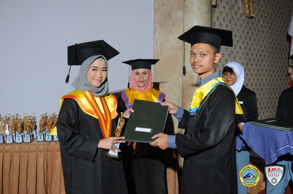 wisuda administrasi perkantoran 2019 (56)