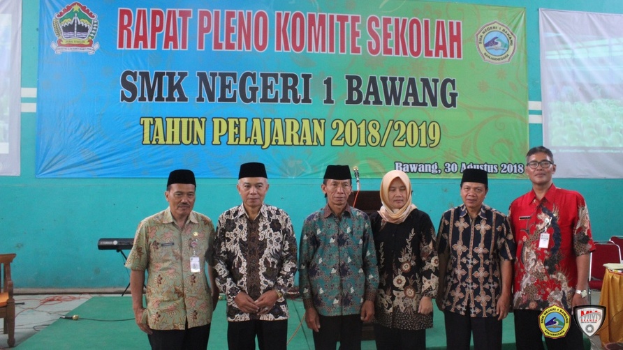 Rapat-Pleno-Komite-SMKN-1-Bawang-Banjarnegara-2018-2019 (3).JPG