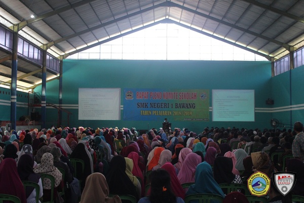 Rapat-Pleno-Komite-SMKN-1-Bawang-Banjarnegara-2018-2019 (10)