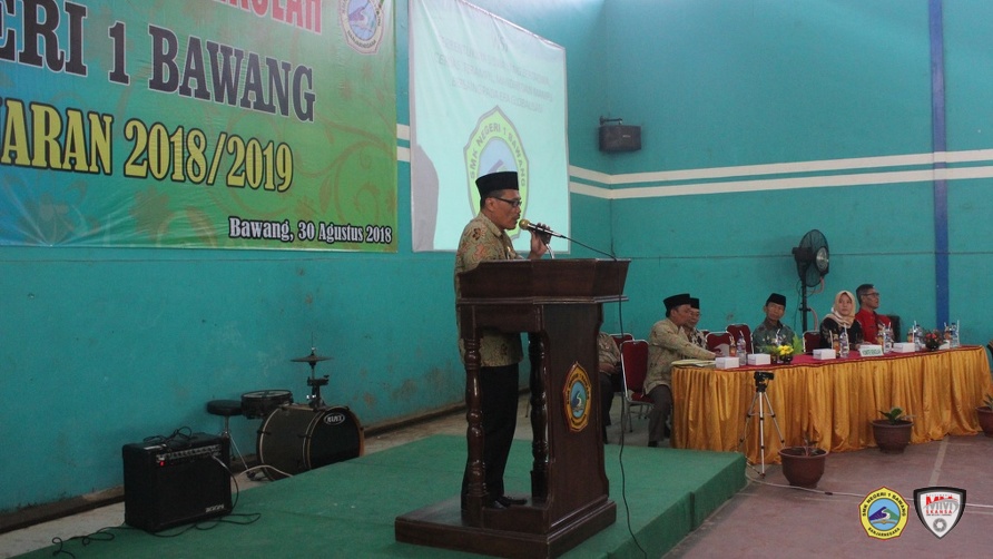 Rapat-Pleno-Komite-SMKN-1-Bawang-Banjarnegara-2018-2019 (27).JPG