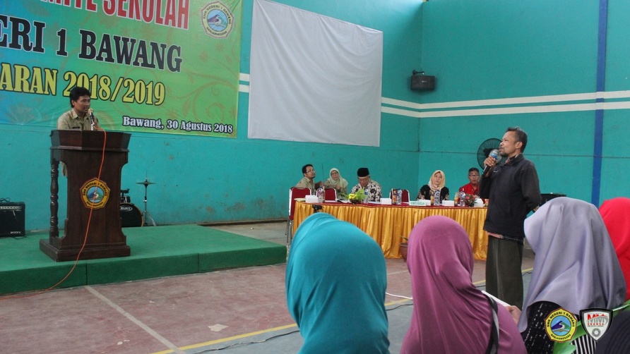 Rapat-Pleno-Komite-SMKN-1-Bawang-Banjarnegara-2018-2019 (31).JPG