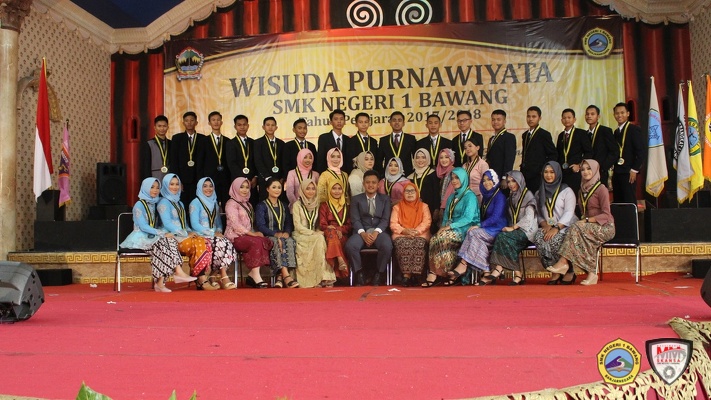 Wisuda-Purnawiyata-2017-2018 (2)
