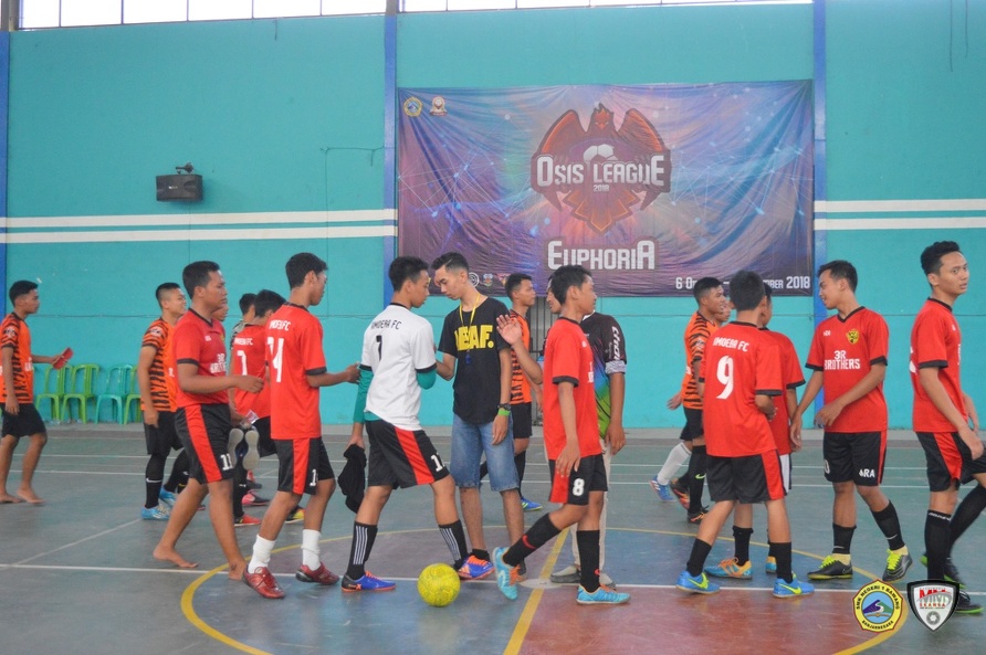 LIGA-Futsal-OSIS-SMK-Negeri-1-Bawang (27).JPG