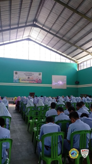 Launching Kelas Industri Traspac RPL SMKN 1 Bawang banjarnegara (148).jpg
